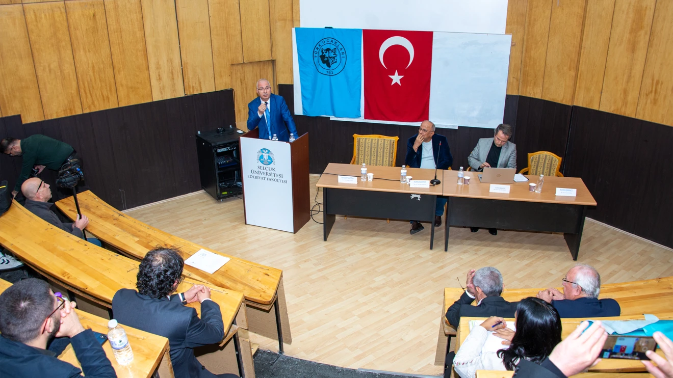 Selçuk Üniversitesinde “Kimlik ve Aidiyet” paneli düzenlendi